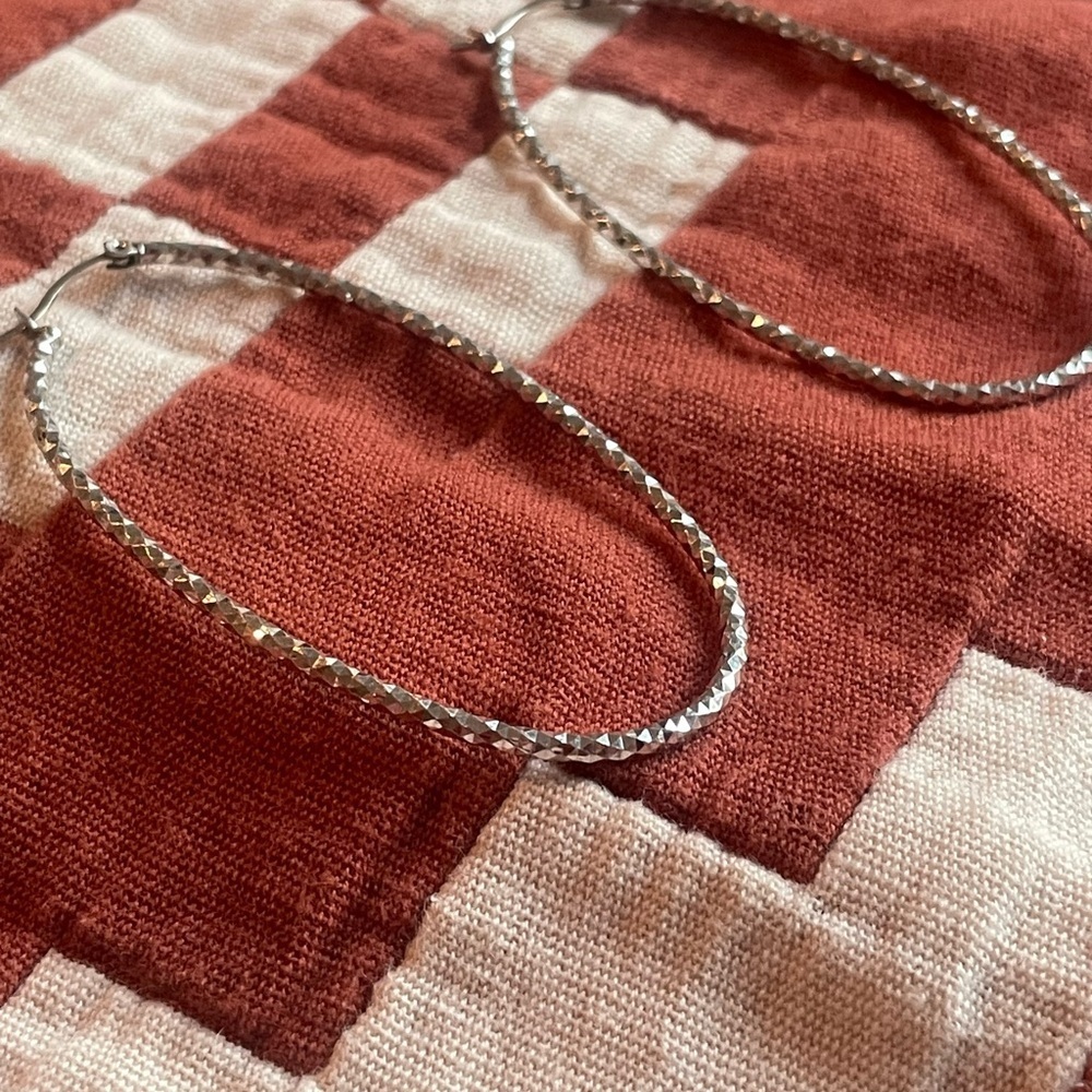 Textured Silver Hoop Earrings - Picture 4 of 4